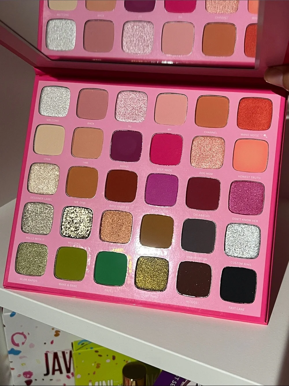 LE Morphe X Jeffree Star Artistry Palette